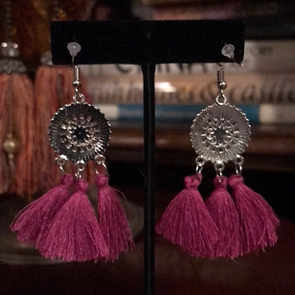 NEW! Boho Tassel Earrings - Picture 4 of 6